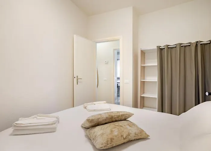 Nido Tra Gli Ulivi *